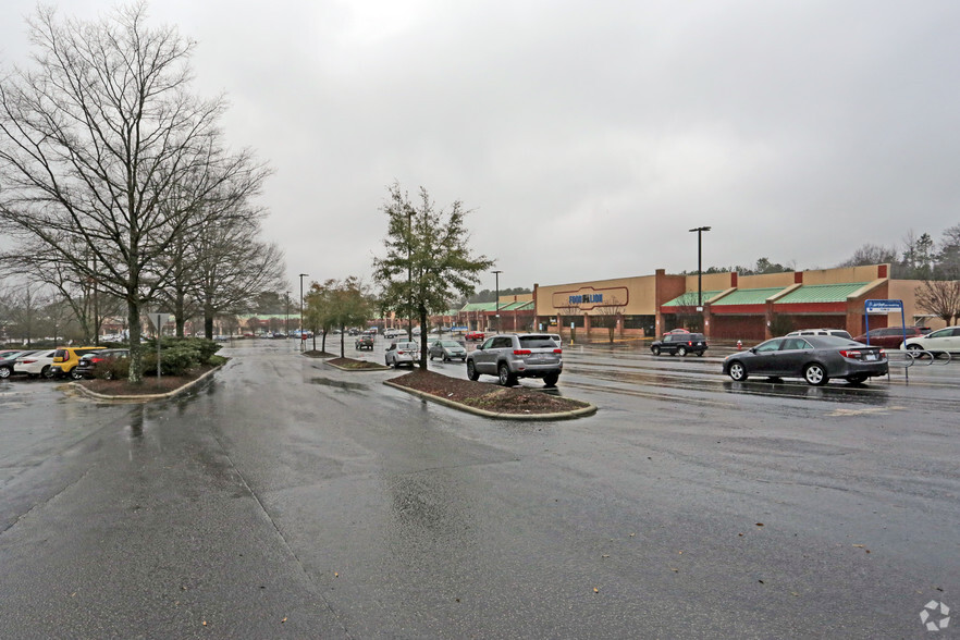 104 NC Highway 54, Carrboro, NC for sale - Building Photo - Image 1 of 1