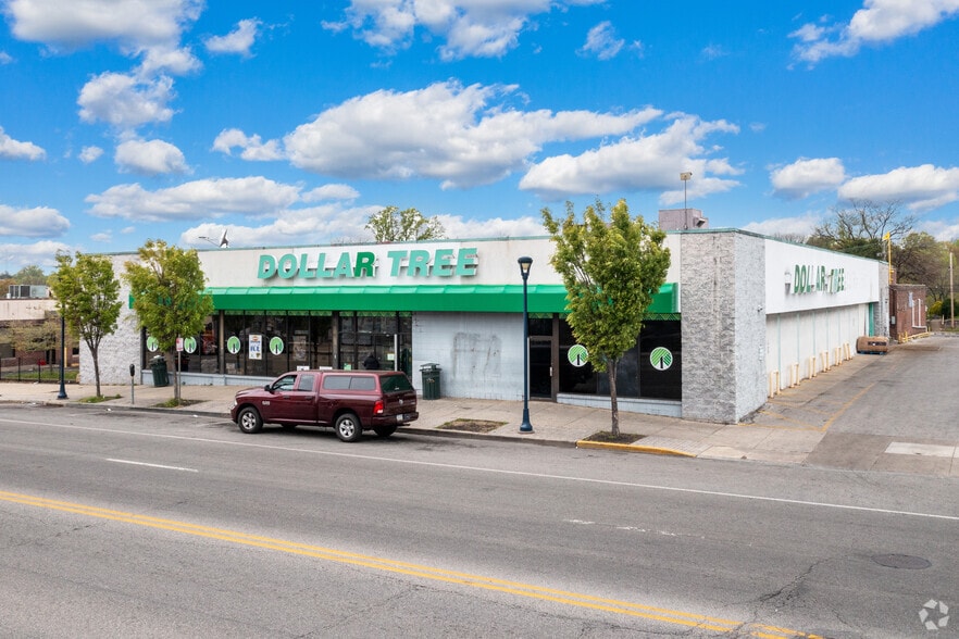 6701-6709 Market St, Upper Darby, PA for lease - Primary Photo - Image 1 of 4