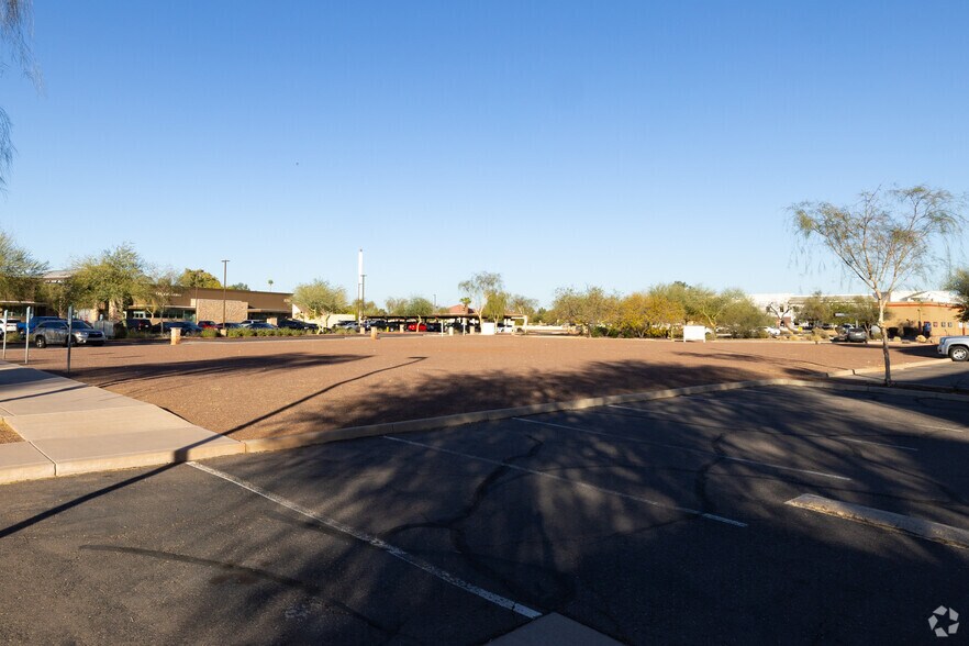 6750 W Thunderbird Rd, Peoria, AZ for sale - Primary Photo - Image 1 of 1