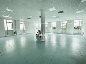 Office in Lieusaint for lease Interior Photo- Image 2 of 5