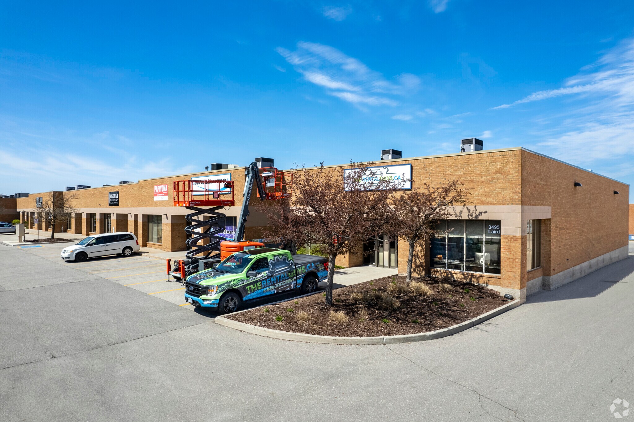 3495 Laird Rd, Mississauga, ON for sale Primary Photo- Image 1 of 1