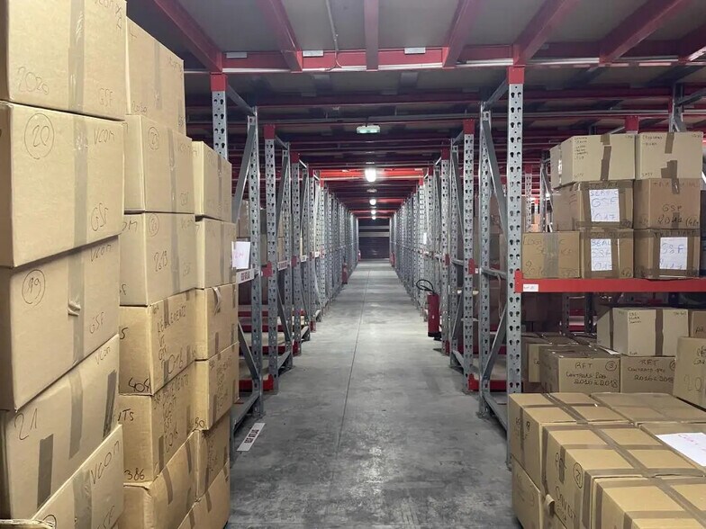 Flex in SOPHIA ANTIPOLIS for lease - Building Photo - Image 3 of 17