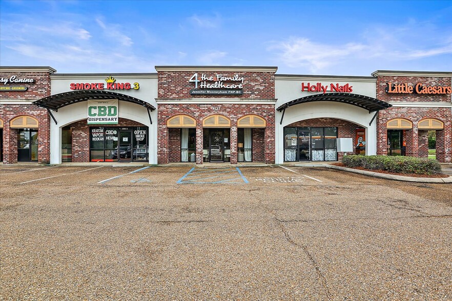 1127 Old Fannin Rd, Brandon, MS for lease - Building Photo - Image 1 of 14