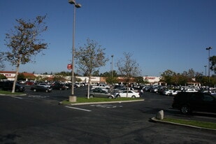Aliso Viejo Plaza - Drive Through Restaurant