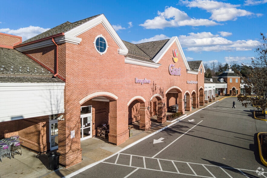 8919-8981 Ox Rd, Lorton, VA for lease - Building Photo - Image 2 of 6