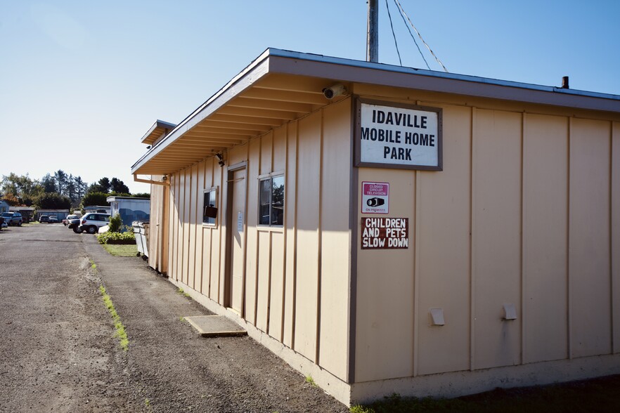 7475 Alderbrook Rd, Tillamook, OR for sale - Building Photo - Image 1 of 11