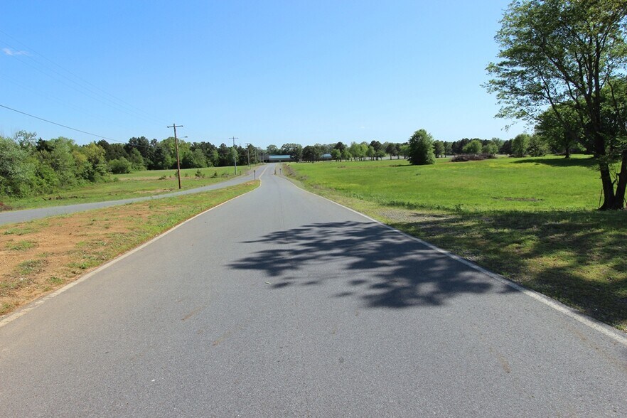 2485 Oak Street, Conway, AR for sale - Building Photo - Image 2 of 17