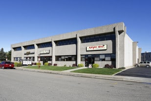 665 Frontage Rd, Longmont CO - Convenience Store
