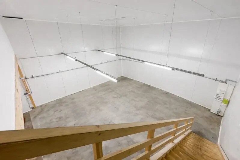 Flex in Sainte-Consorce for sale - Interior Photo - Image 2 of 4