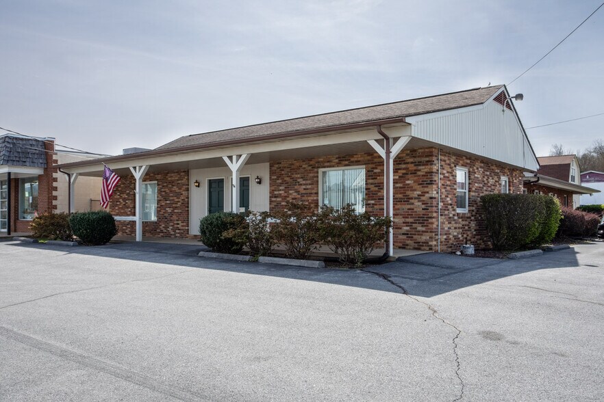 1204 E Main St, Luray, VA for sale - Primary Photo - Image 1 of 1