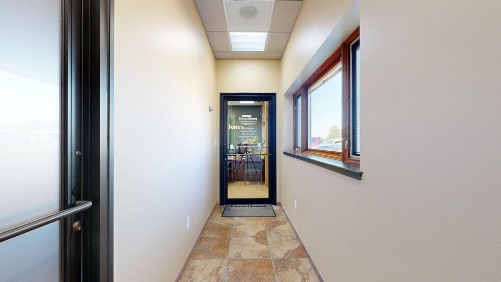 1668 Gleneagles Blvd, Billings, MT for sale - Building Photo - Image 3 of 23