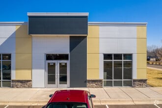 10141 University Ave NE, Blaine, MN for lease Building Photo- Image 2 of 5