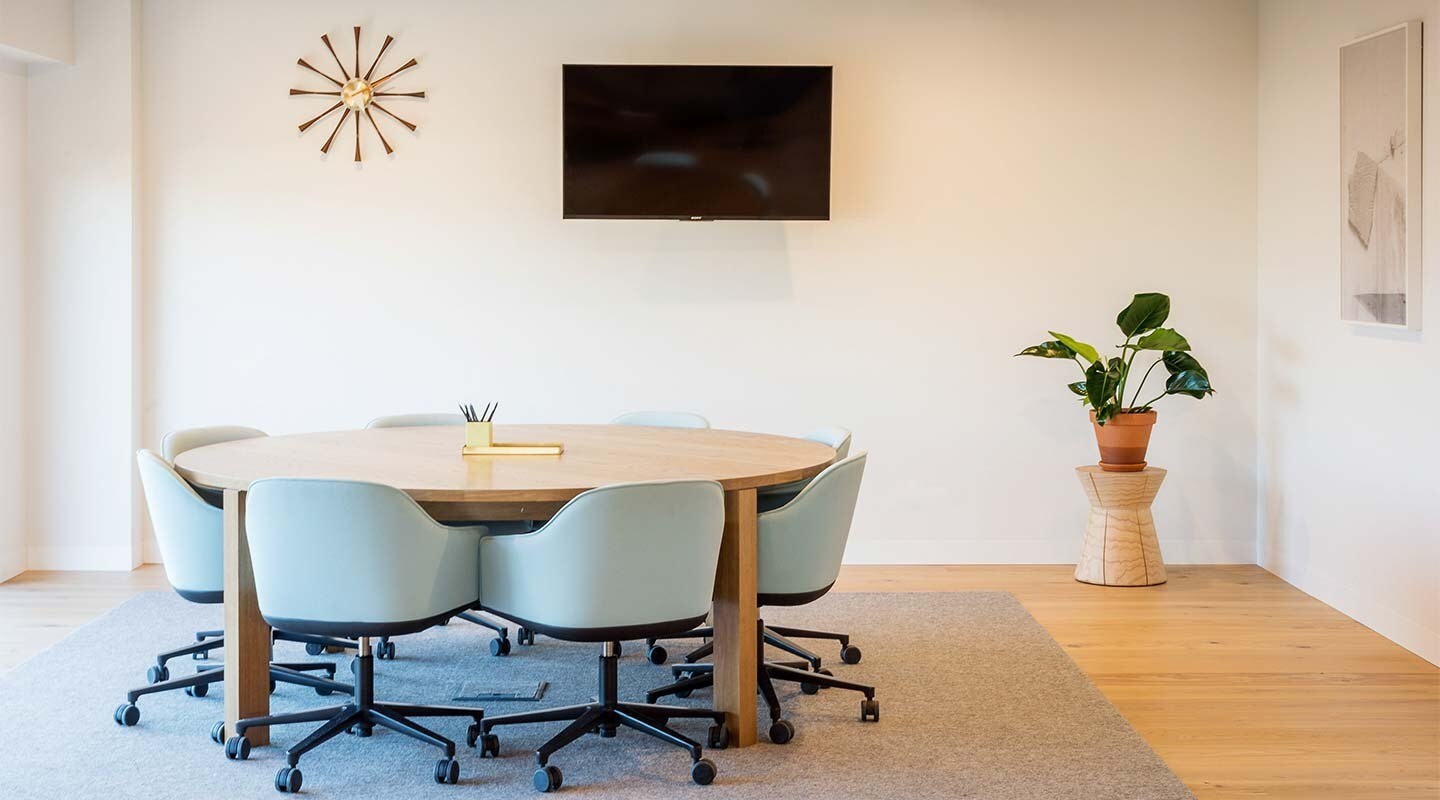 75 Rue Queen, Montréal, QC H3C 2N6 SPACES Cité Multimédia