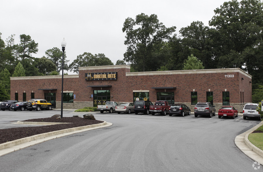 9893 Highway 92, Woodstock, GA 30188 - Raising Cane's Ground Lease