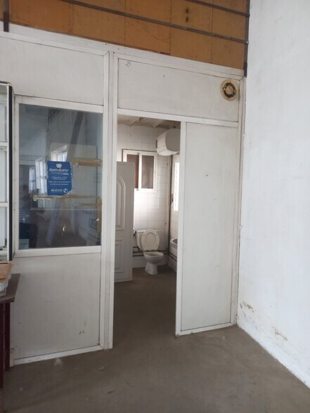 Industrial in Encinas de Abajo for sale - Building Photo - Image 3 of 34