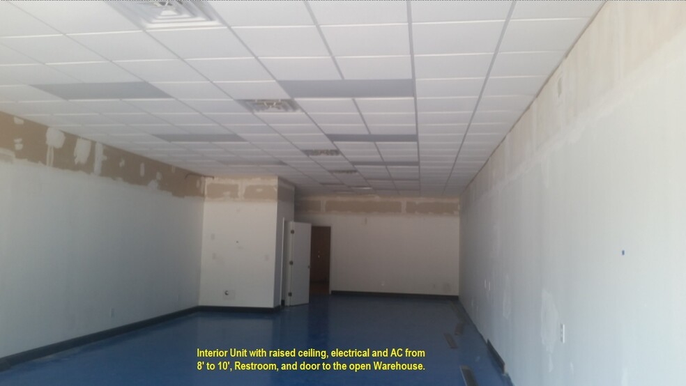 2370-2380 Capital Cir NE, Tallahassee, FL for lease - Building Photo - Image 2 of 26