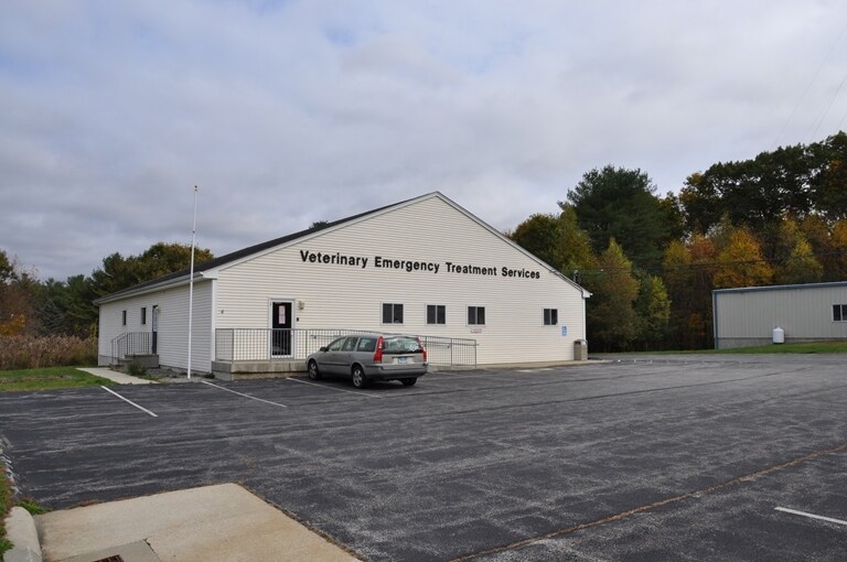 8 Enterprise Ln, Oakdale, CT for sale Primary Photo- Image 1 of 1