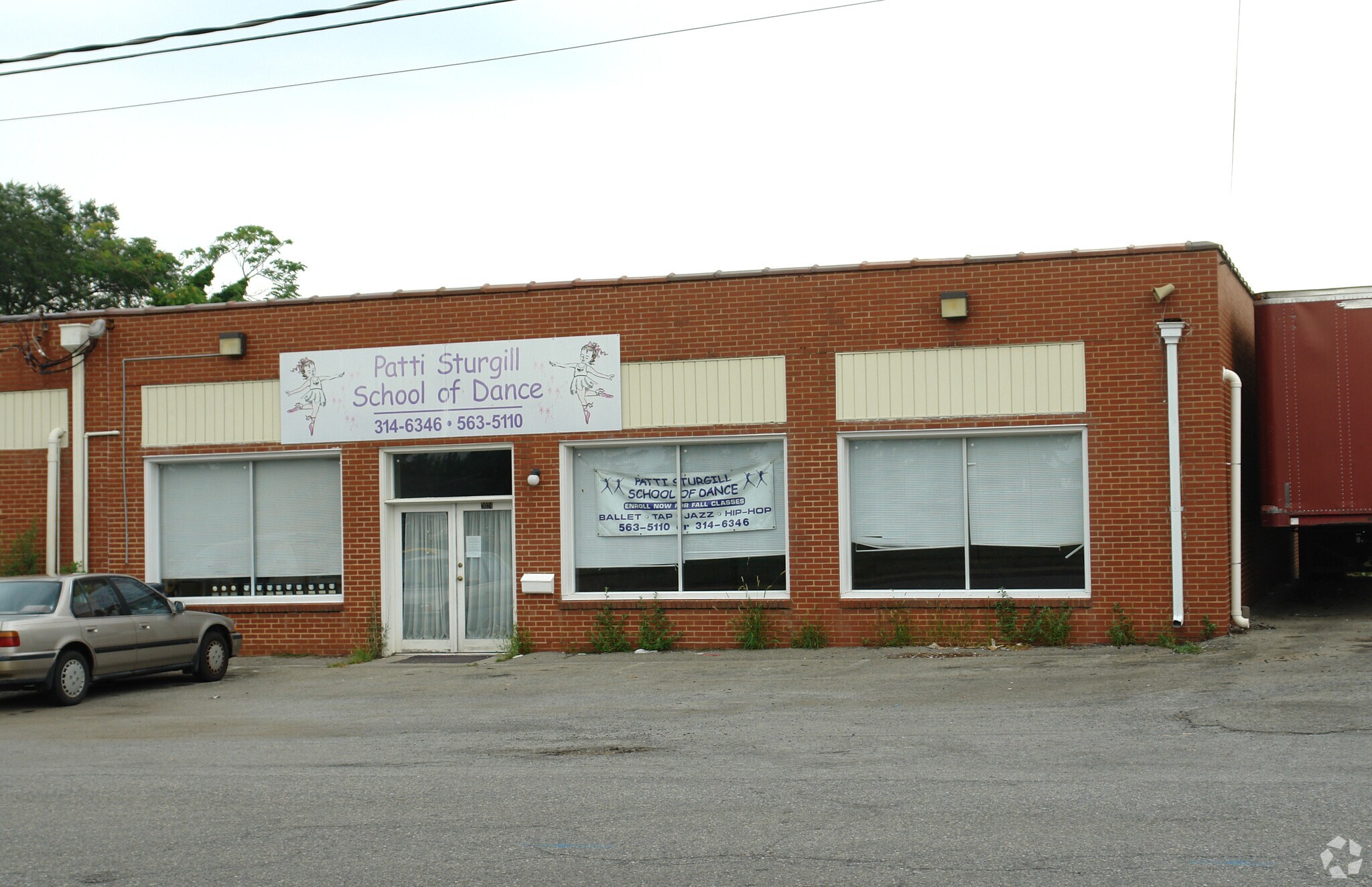 3024 Trinkle Ave NW, Roanoke, VA for sale Primary Photo- Image 1 of 3