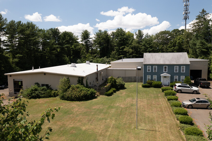 97 Leetes Island Rd, Branford, CT for sale - Building Photo - Image 1 of 1