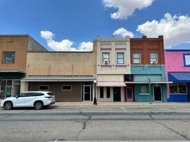 410 N 1st St, Haskell TX - Government Property