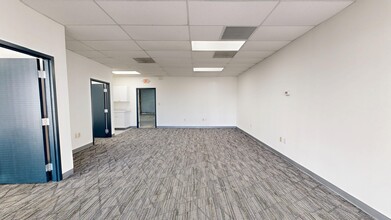 4900 Creekside Dr, Clearwater, FL for lease Matterport 3D Scan- Image 1 of 11