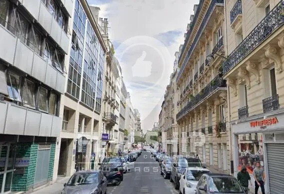 Retail in Paris for lease Building Photo- Image 1 of 3