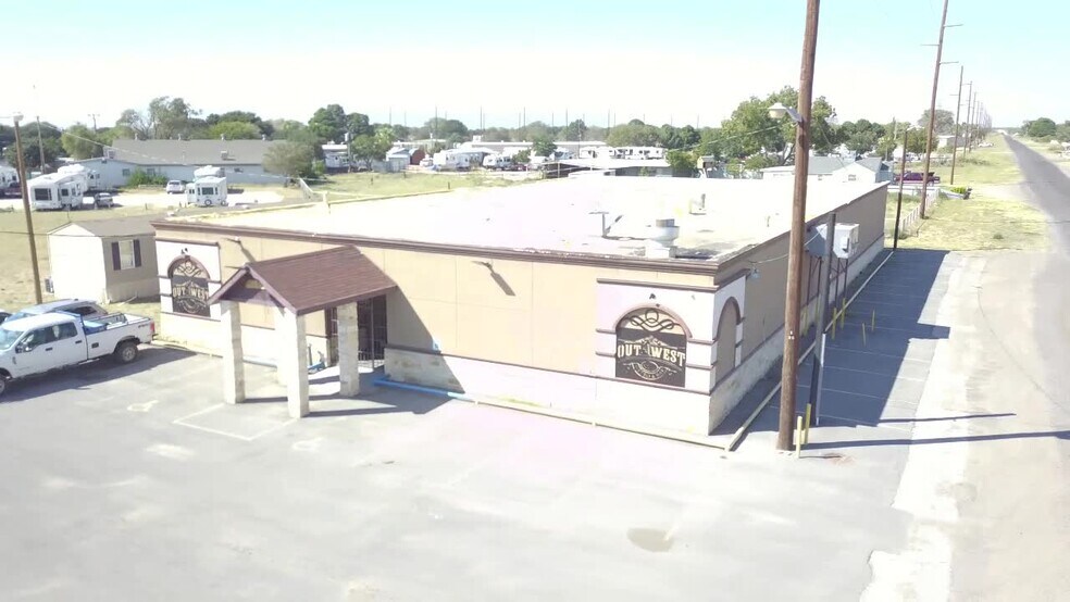 1600 N Main Ave, Monahans, TX for sale - Commercial Listing Video - Image 2 of 99