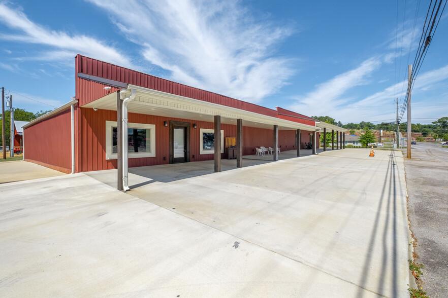 613 N Main St, Piedmont, AL for sale - Building Photo - Image 1 of 46