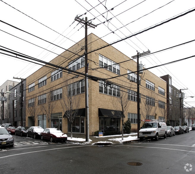 515 4th St, Hoboken, NJ for lease - Primary Photo - Image 1 of 6