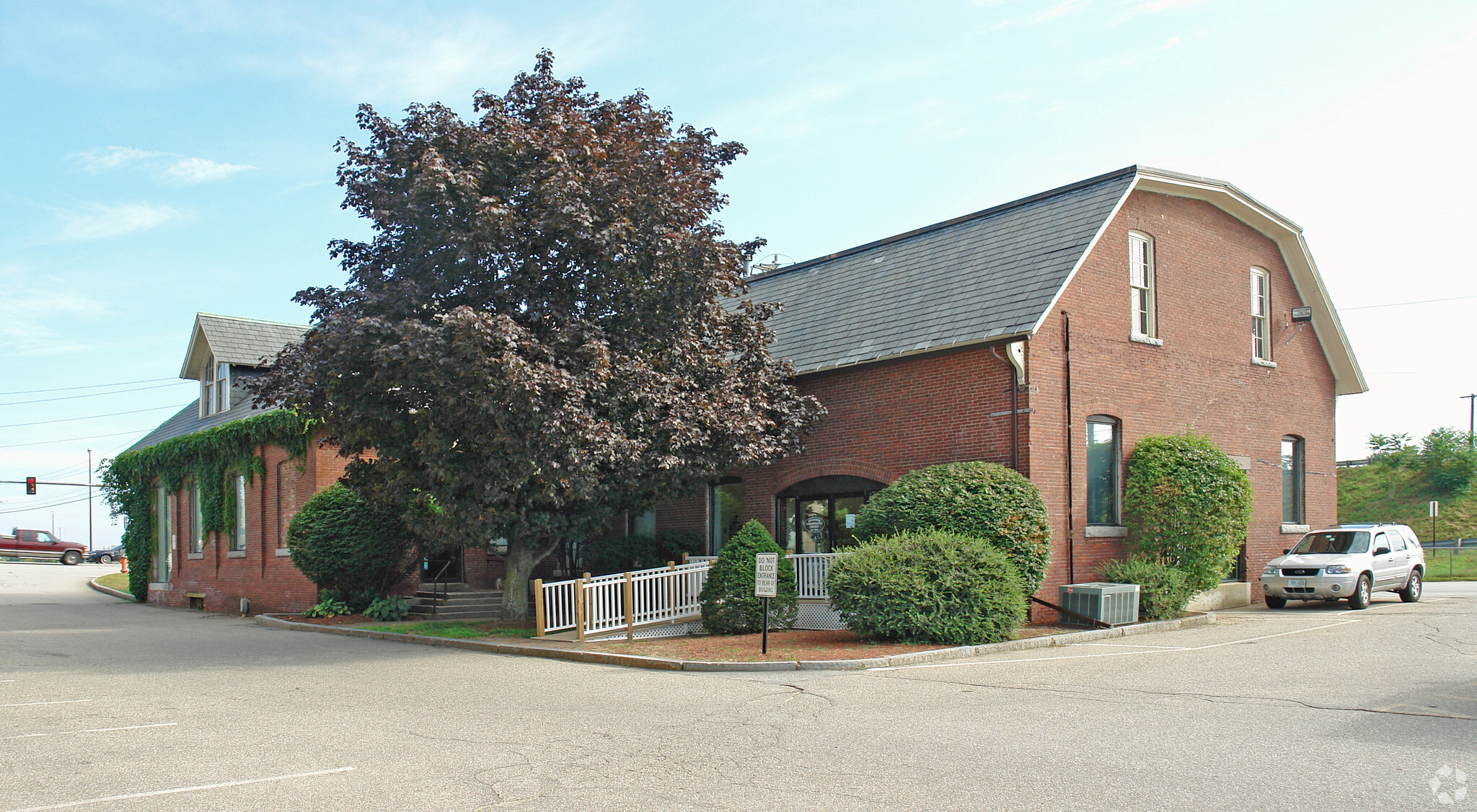 24 Bridge St, Concord, NH for sale Primary Photo- Image 1 of 1