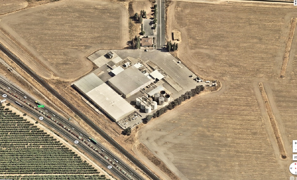 31754 Avenue 9, Madera, CA for sale - Aerial - Image 2 of 12