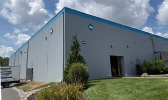 65 Old Kings Hwy, Maple Shade Township NJ - Warehouse