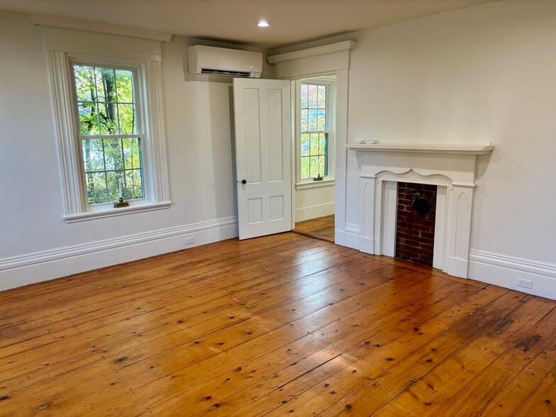 79 Elm St, Camden, ME for lease - Building Photo - Image 2 of 10