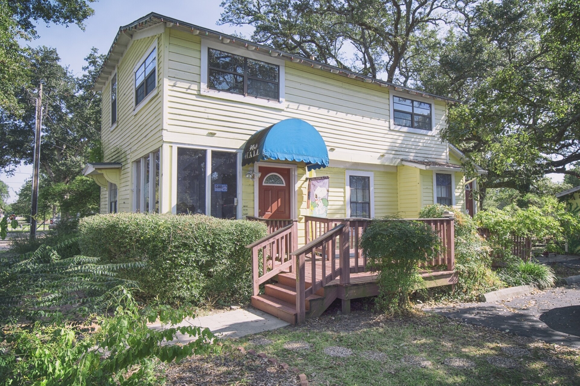 910 Hall Ave, Seabrook, TX for sale Primary Photo- Image 1 of 1