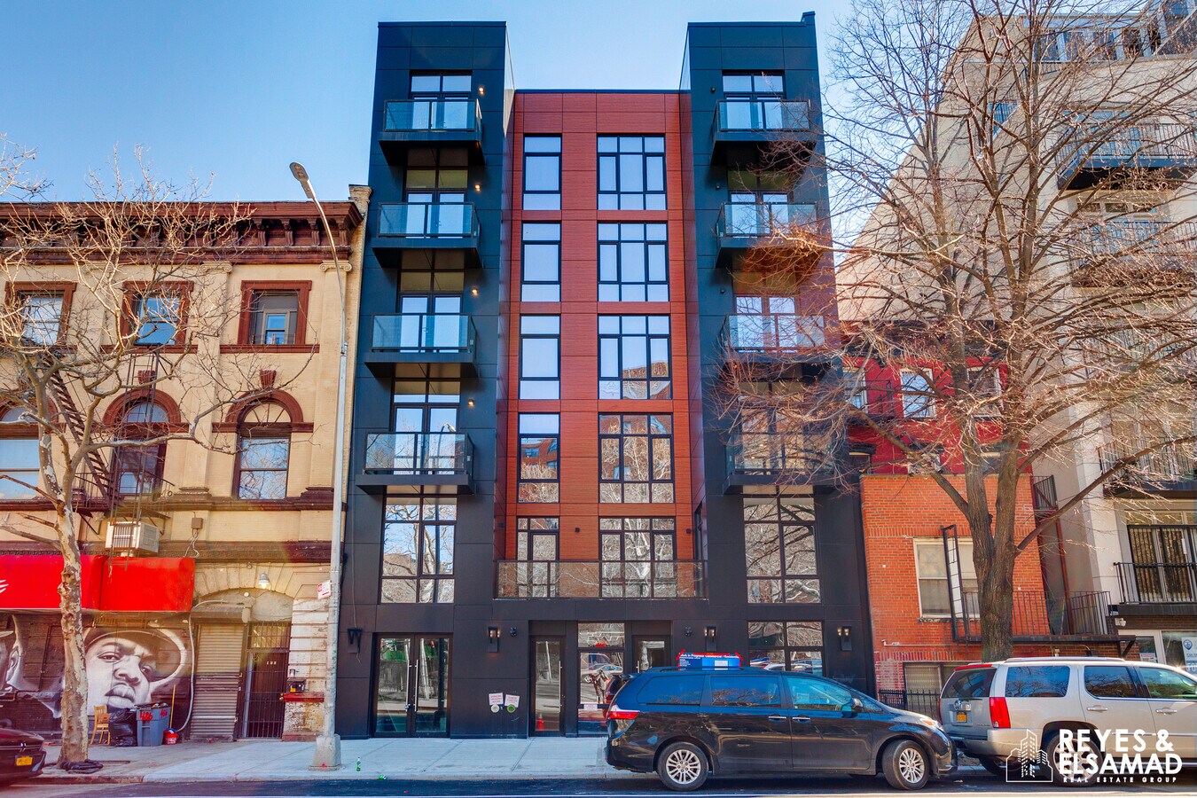 263 Franklin Ave, Brooklyn, NY 11205