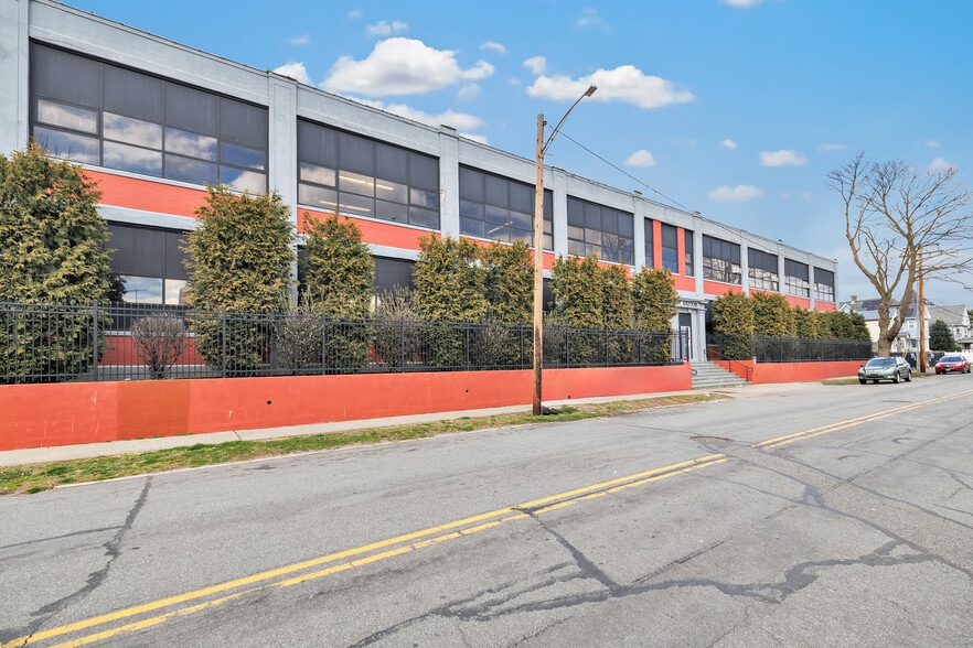 35-69 Benham Ave, Bridgeport, CT for sale - Building Photo - Image 1 of 32