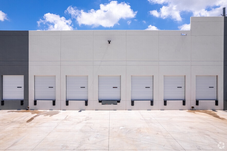 2129 Bardin Rd, Grand Prairie, TX for sale - Building Photo - Image 3 of 13