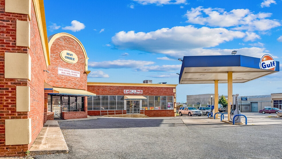 885 Martin Luther King Jr Blvd, Macon-Bibb, GA for sale - Building Photo - Image 2 of 6