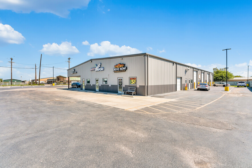 12250 US Business Highway 287 N, Fort Worth, TX for lease - Building Photo - Image 2 of 21