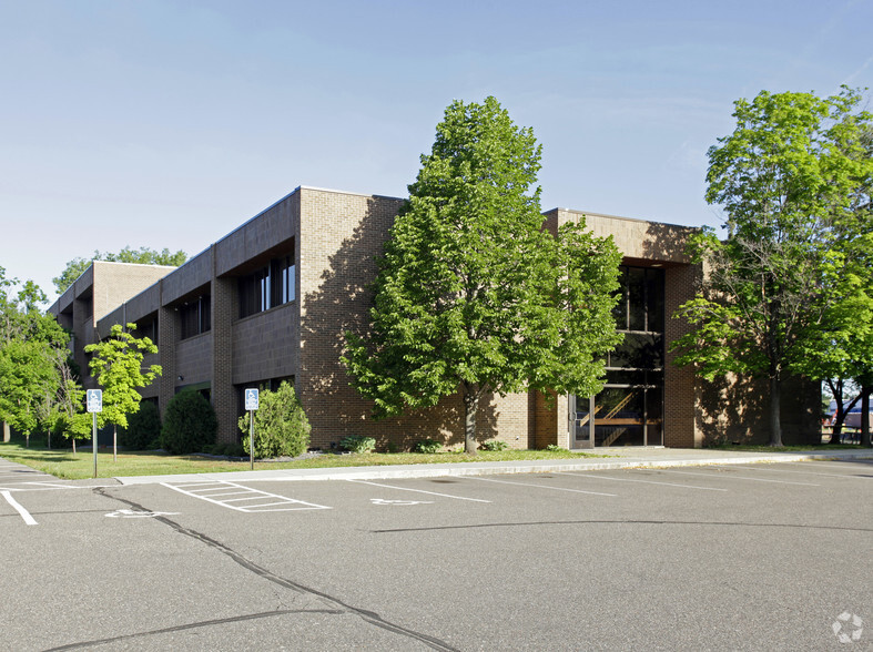 750 S Plaza Dr, Saint Paul, MN for lease - Building Photo - Image 3 of 6