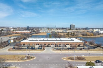 1000 E State Pkwy, Schaumburg, IL - AERIAL  map view