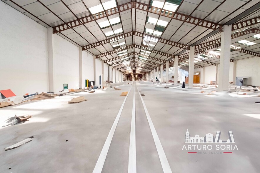 Industrial in Torrejón de Ardoz, Madrid for sale - Interior Photo - Image 3 of 30