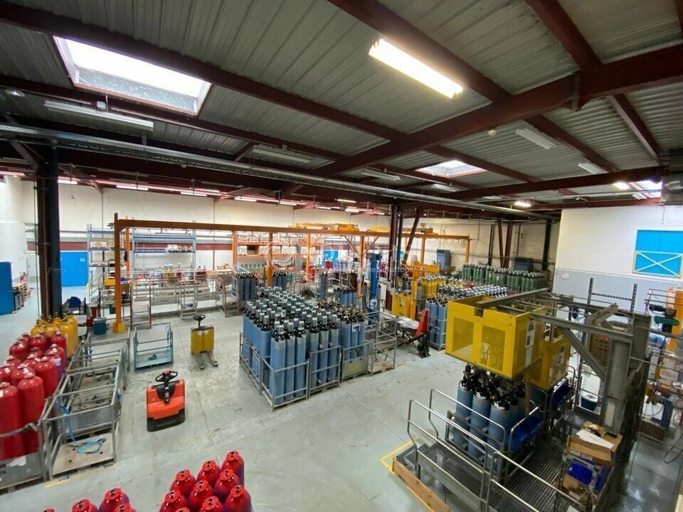 Industrial in Buc for sale Interior Photo- Image 1 of 7