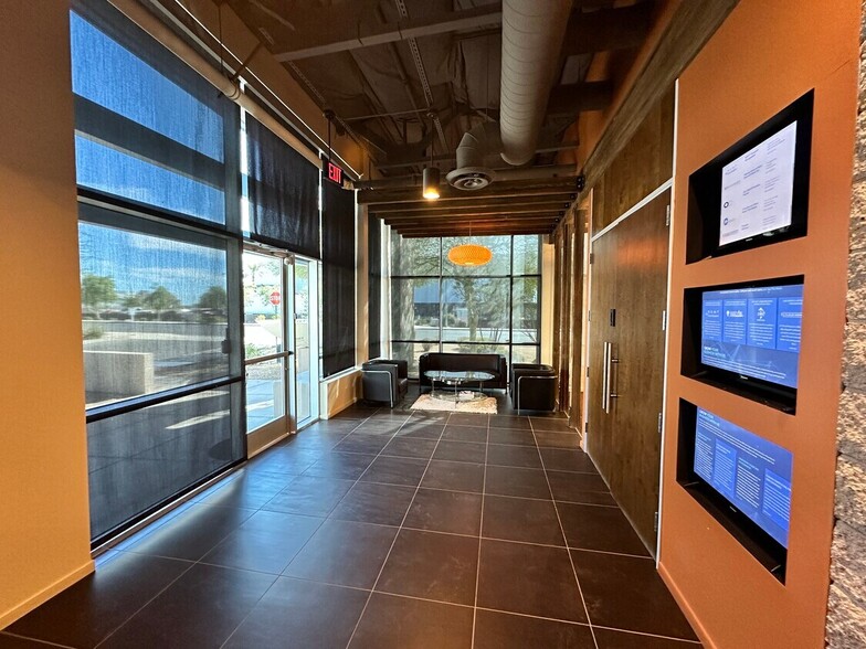 4320 E Presidio St, Mesa, AZ for lease - Lobby - Image 2 of 30