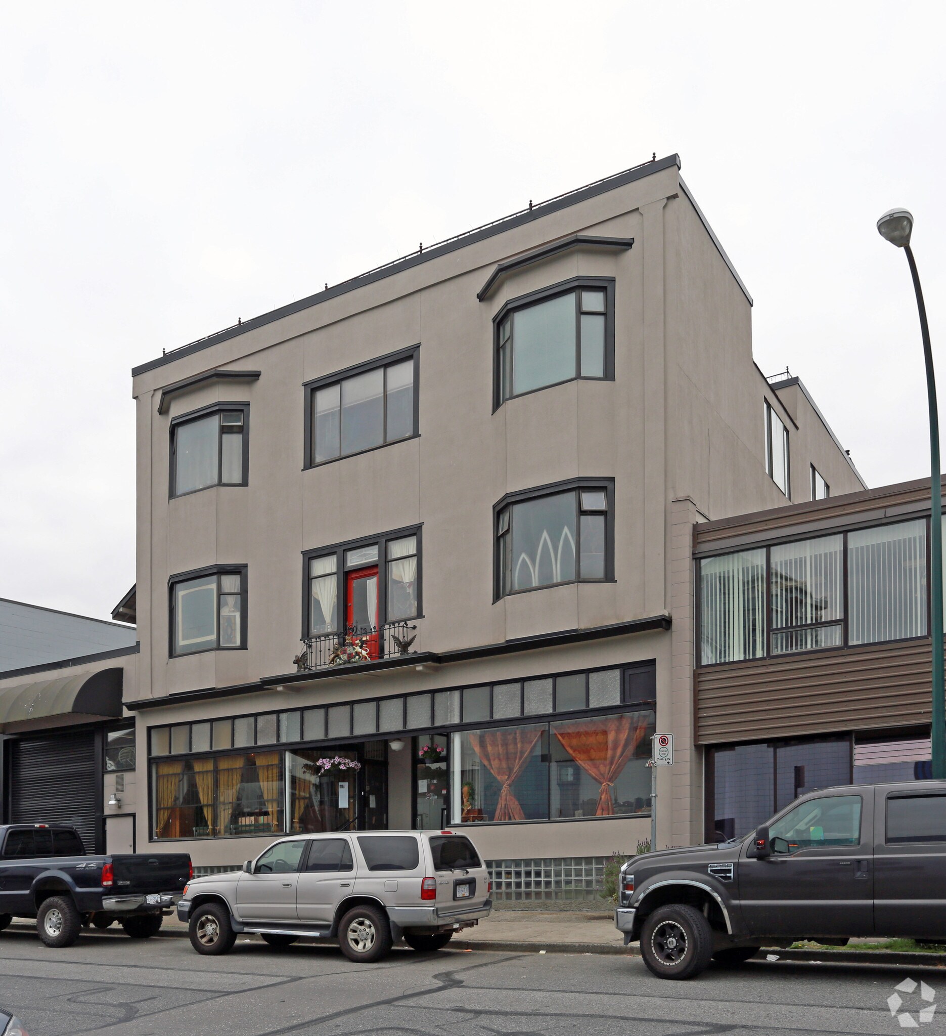 38 E 4th Ave, Vancouver, BC for lease Building Photo- Image 1 of 6