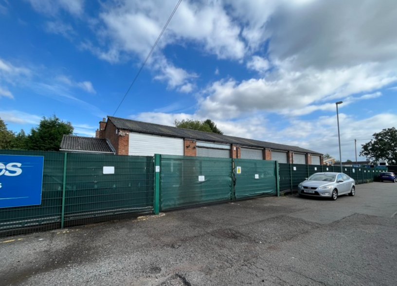 Station Rd, Nuneaton for lease - Primary Photo - Image 1 of 1