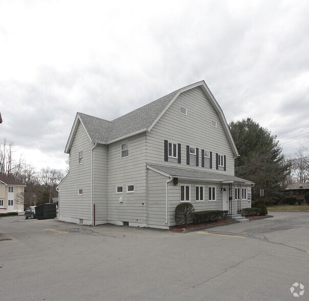 383 Hooker Ave, Poughkeepsie, NY for sale - Building Photo - Image 1 of 1