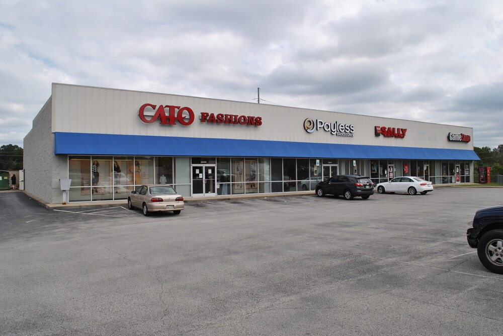 20952103 S Highland Ave, Jackson, TN 38301