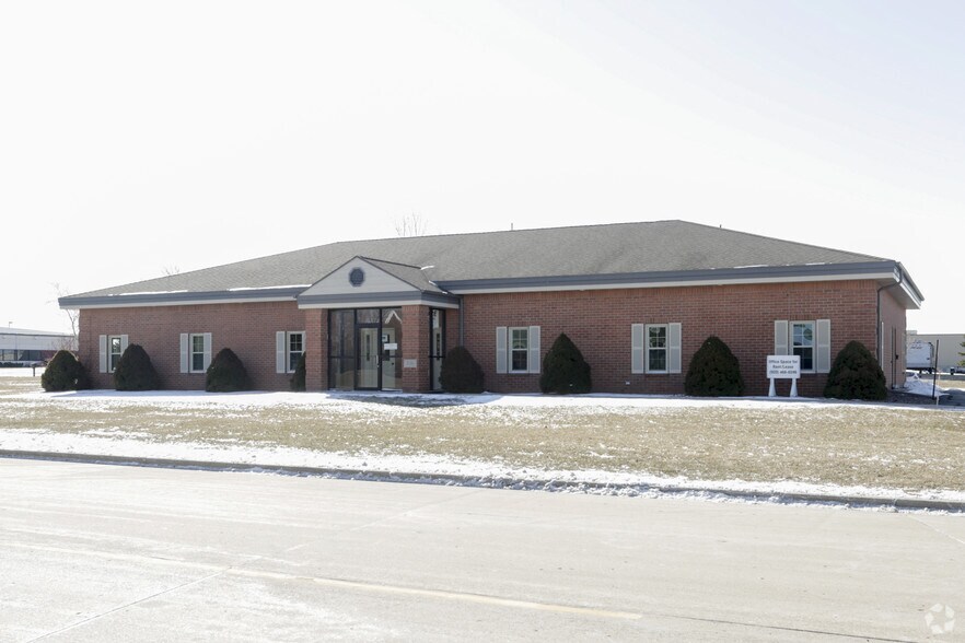 3086 Voyager Dr, Green Bay, WI for sale - Primary Photo - Image 1 of 1