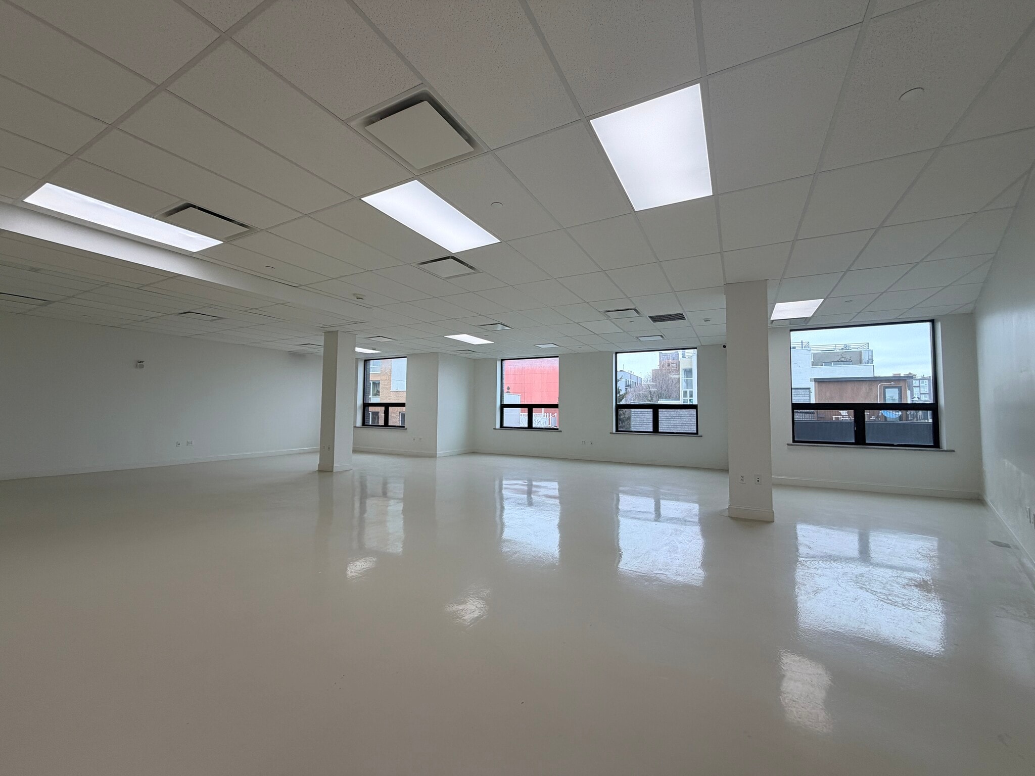 306 Powers St, Brooklyn, NY for lease Interior Photo- Image 1 of 11